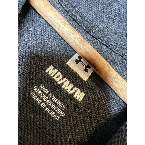 Under Armour Project Rock Terry Bull Short Sleeve Hoodie Pullover Mens Medium - Picture 3 of 6